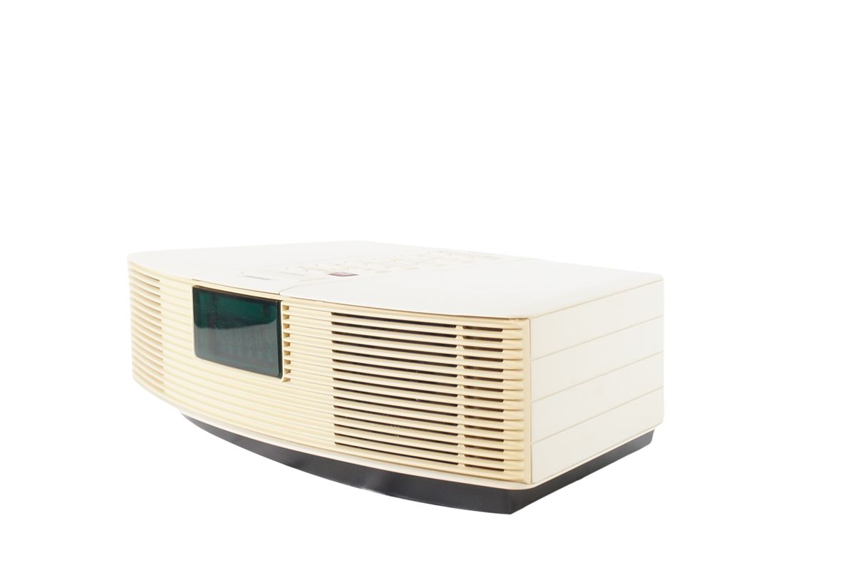 Bose_Wave_Radio_Model_AWR1W2_Weiss_06_result