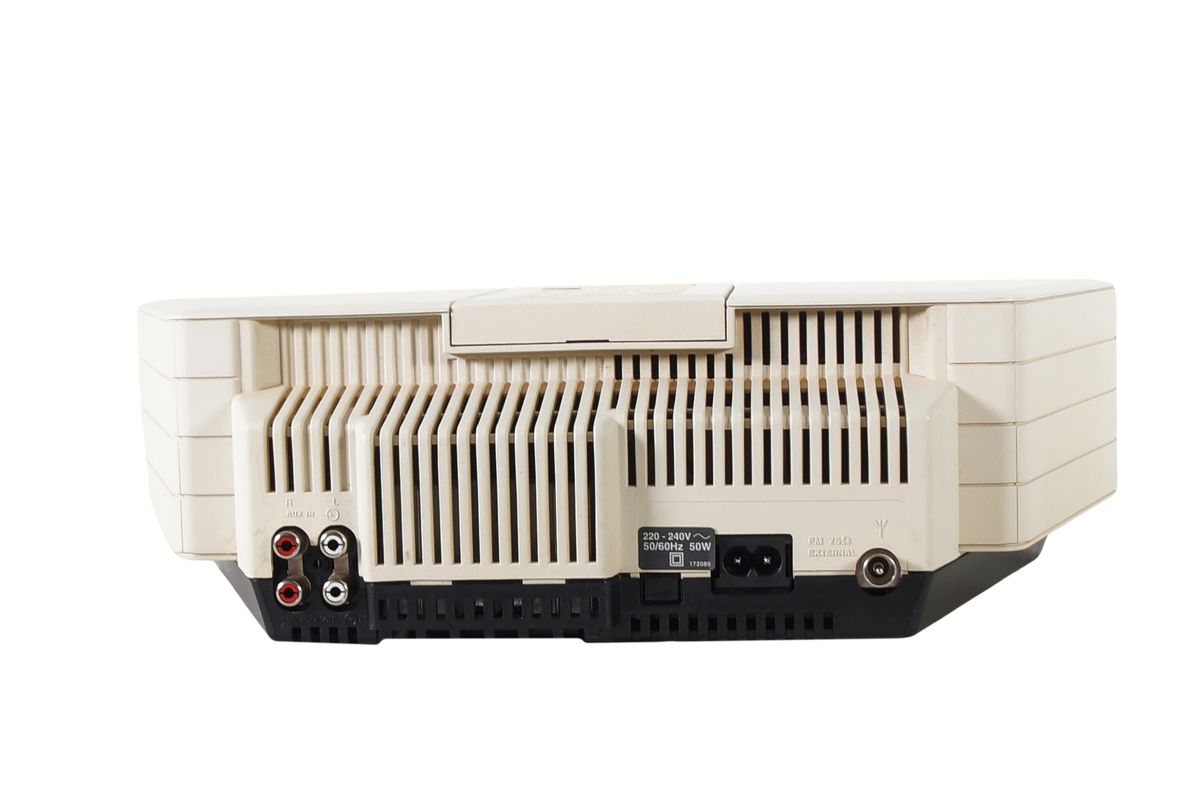 Bose_Wave_Radio_Model_AWR1W2_Weiss_07_result