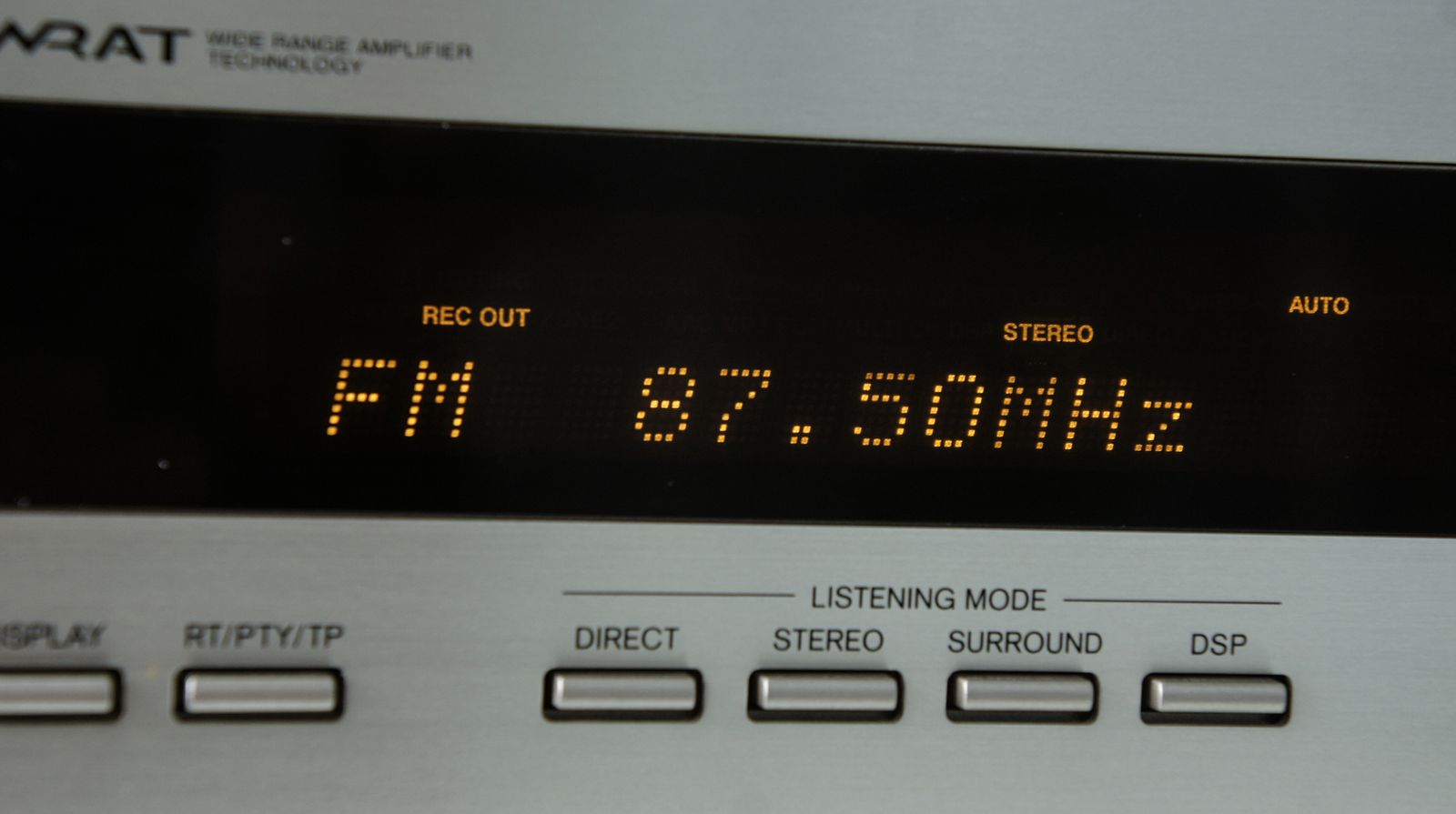 Onkyo_TX-SR601E_6.1_Dolby_Digital_DTS_Heimkino_Receiver_Silber_08_result