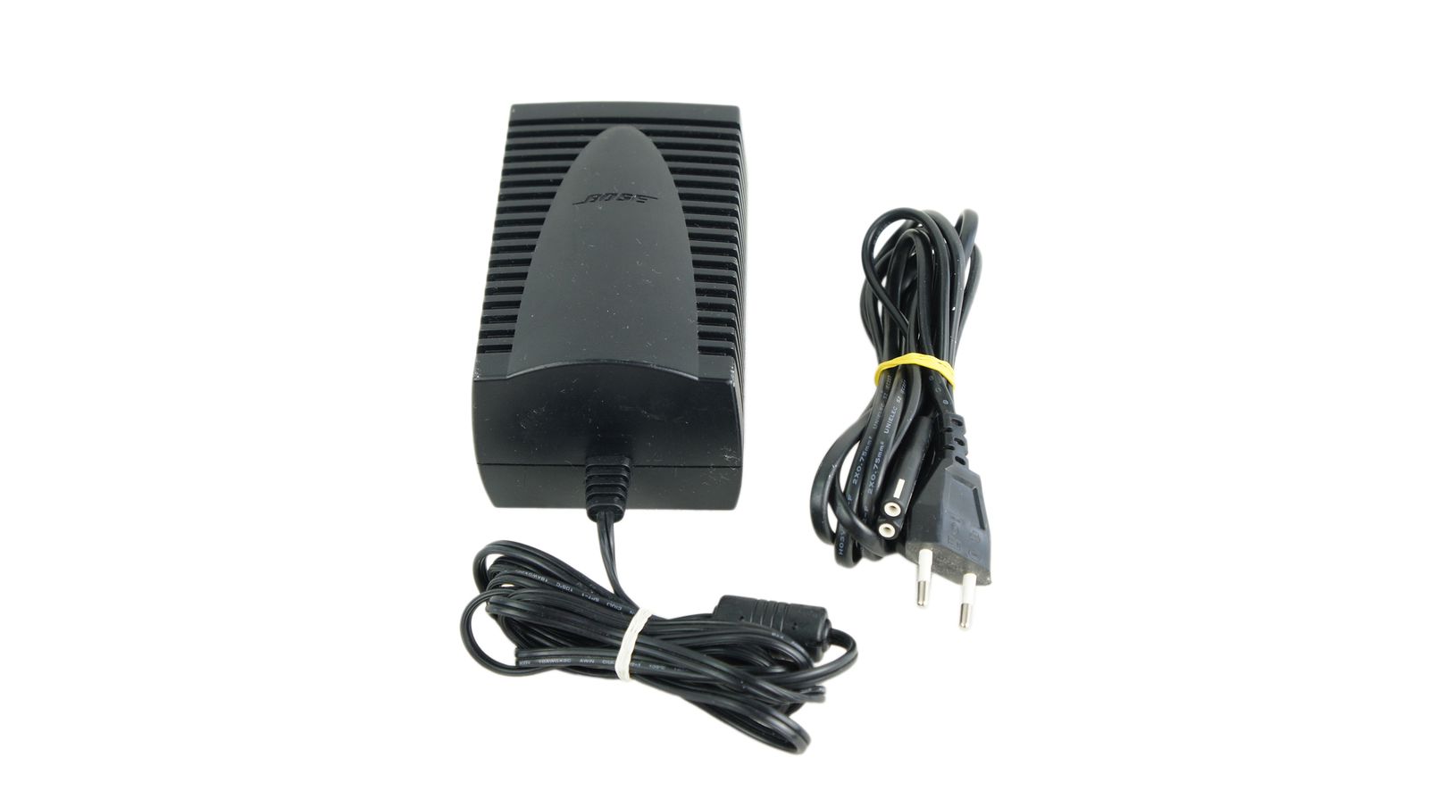 Bose_Lifestyle_18_AV_18_AV18_Media_Center_02_result