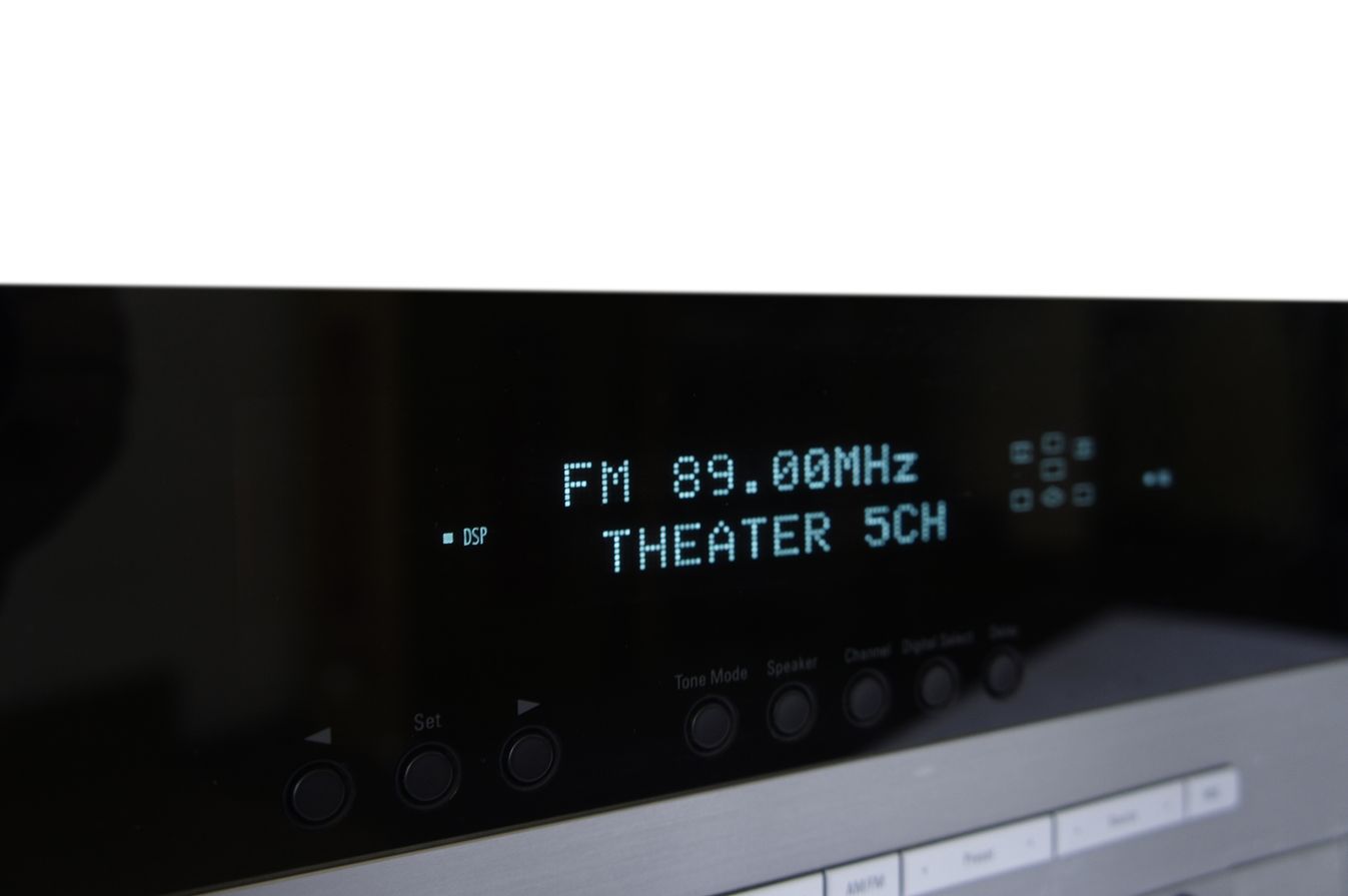 Harman_Kardon_AVR_147_Dolby_Digital_AV_Receiver_mit_HDMI_05_result