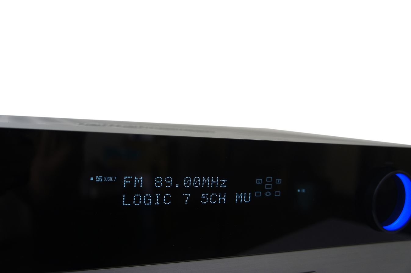 Harman_Kardon_AVR_132_5.1_AV-Receiver_Silber_04_result