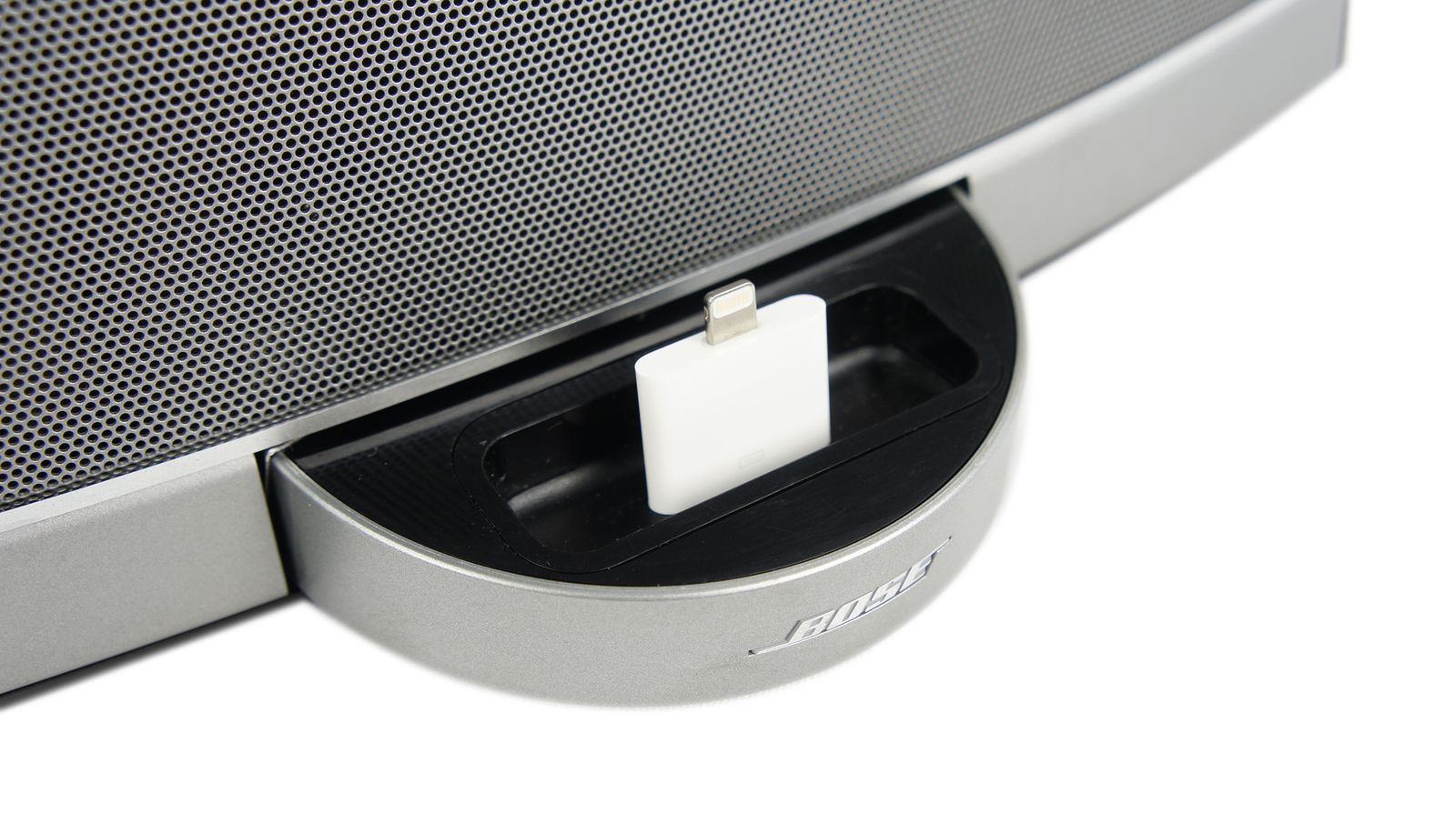 Bose_SoundDock_Portable_Digital_Music_System_11_result