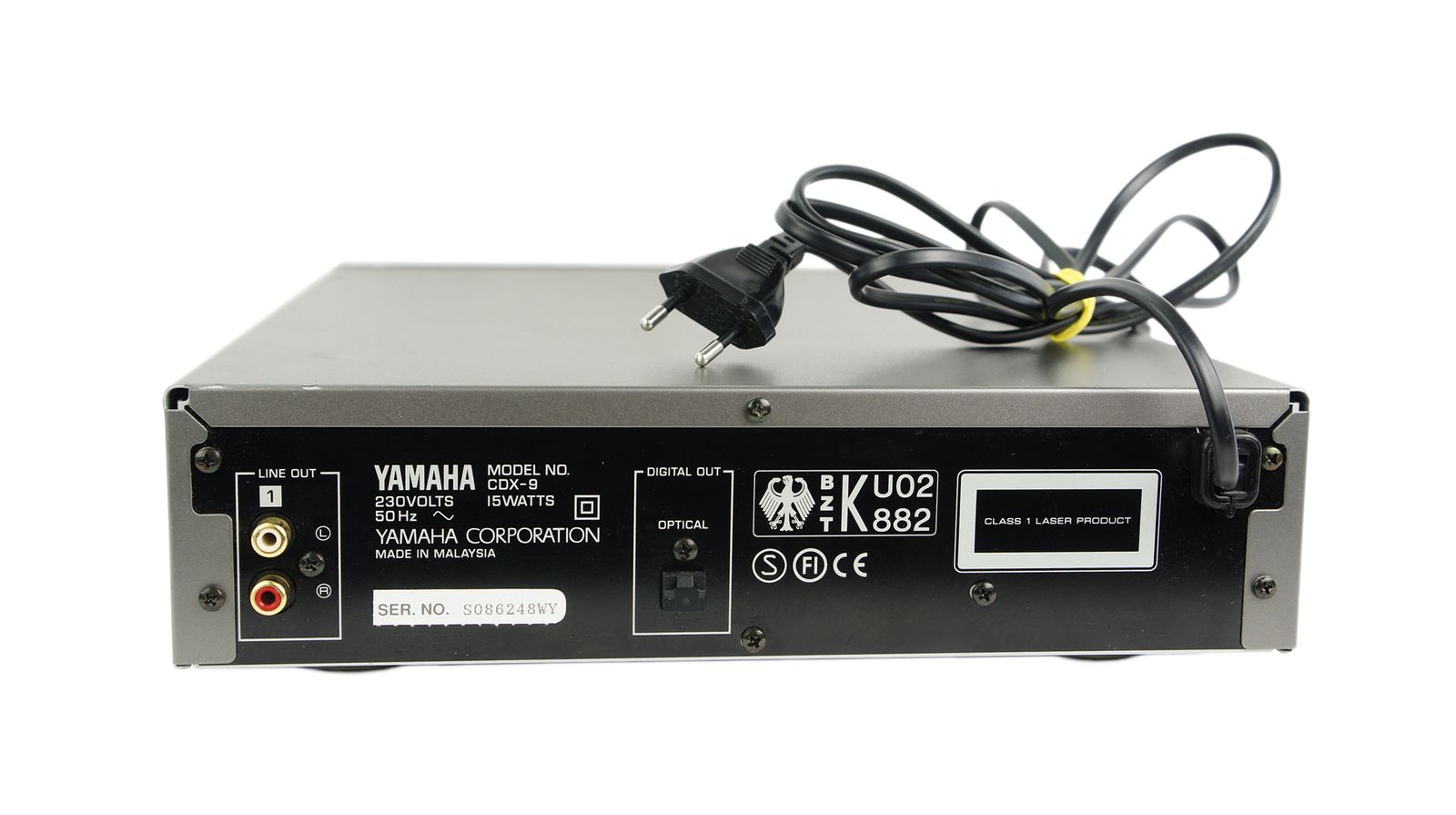 Yamaha_CDX-9_CD_Natural_Sound_CD-Player_Silber_04_result