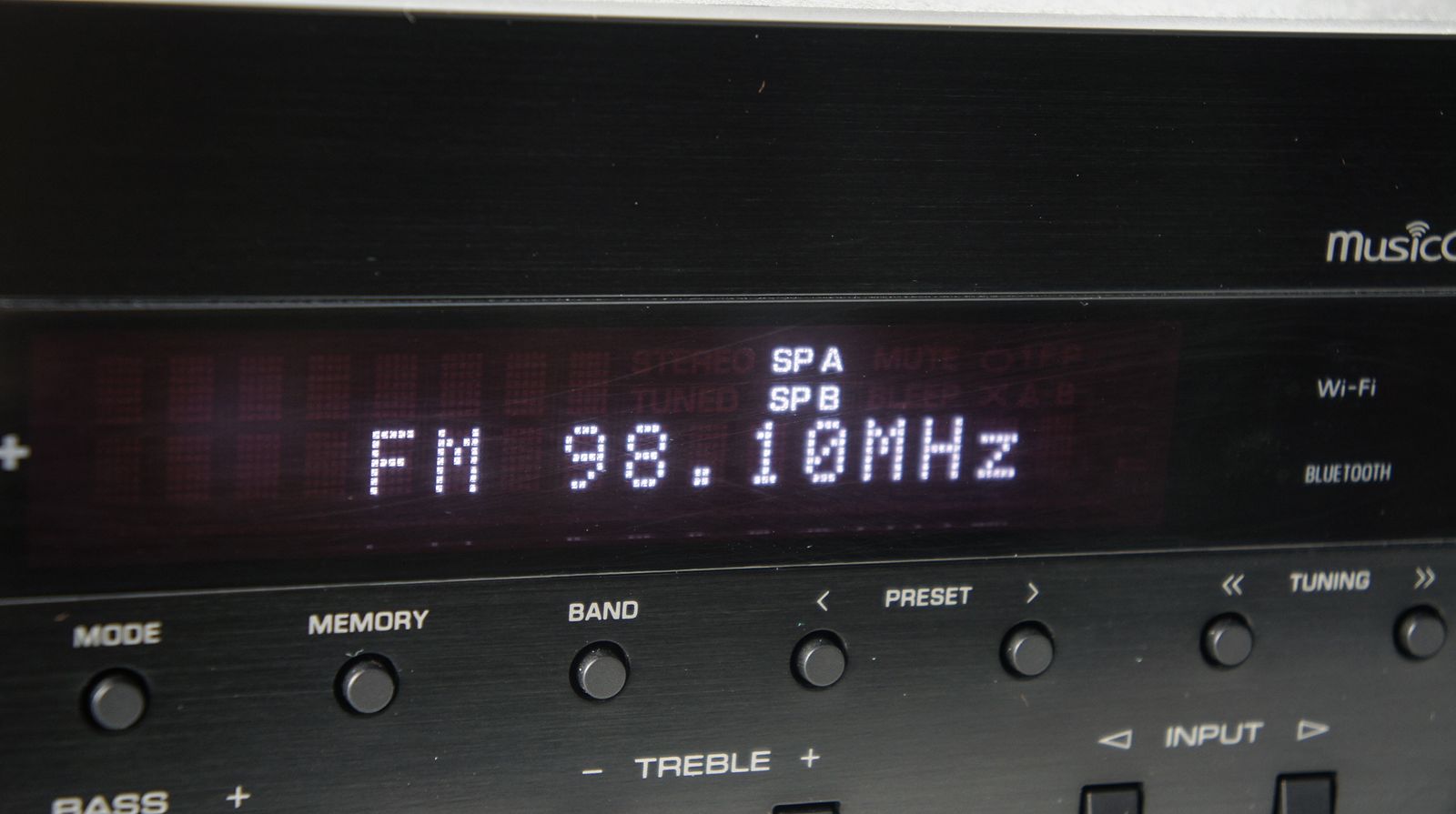 Yamaha_R-N303D_HiFi_Stereo_Receiver_Schwarz_02_result