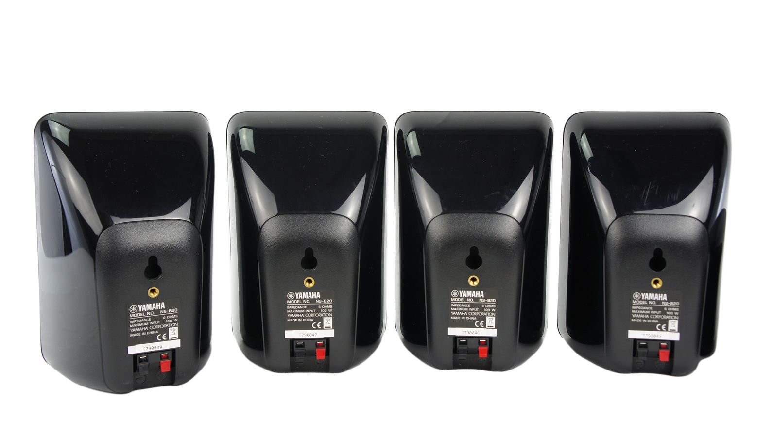 5x_Yamaha_NS-C20_NS-B20_Lautsprecher_Boxen_Schwarz_mit_Kabeln_04_result
