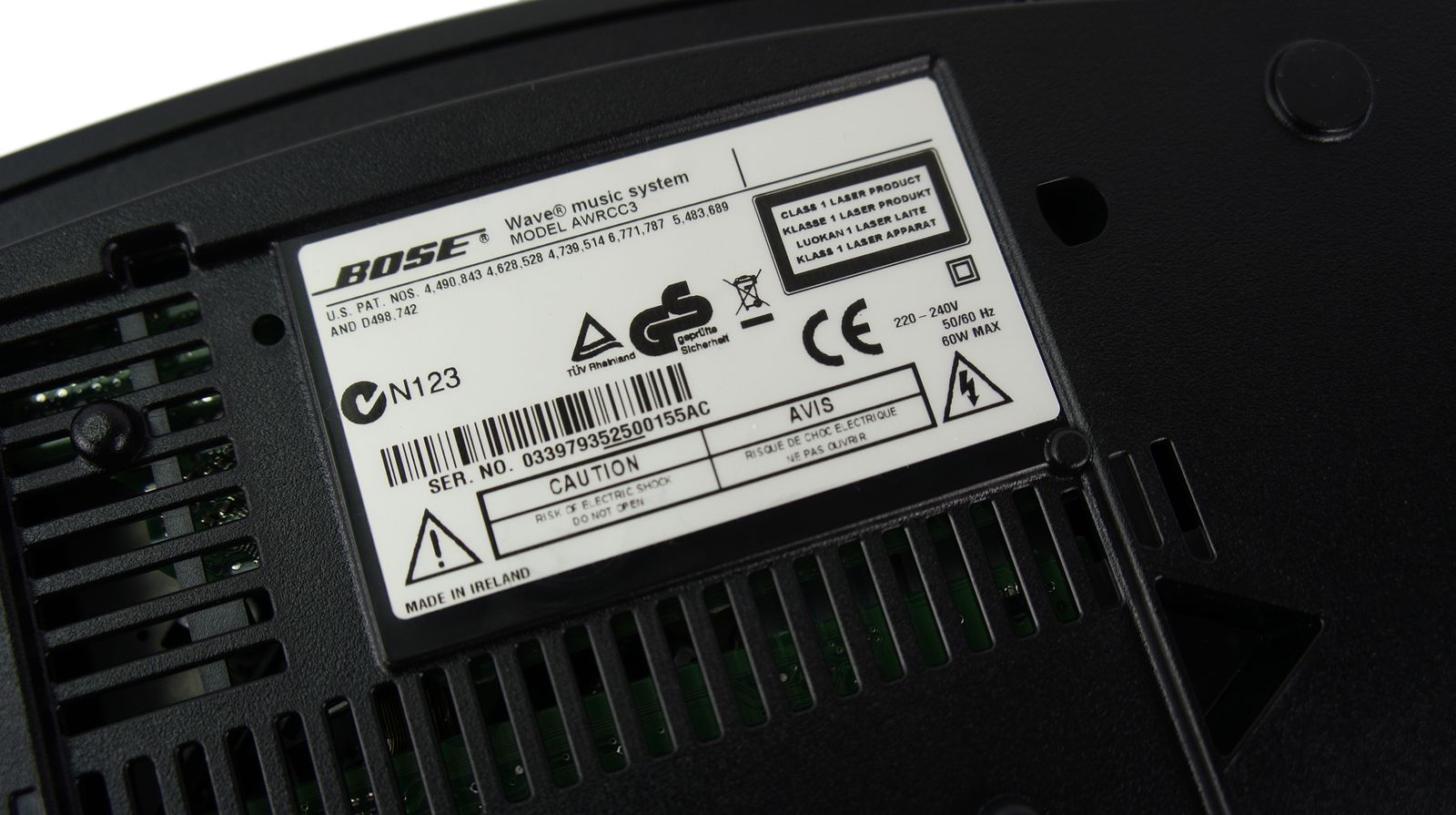 Bose_Wave_Music_System_AWRCC3_Schwarz_04_result