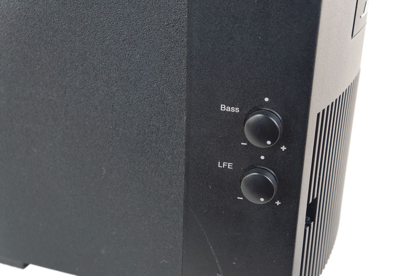 Bose_Acoustimass_10_Series_III_Powered_Subwoofer_Schwarz_Aktiv_04
