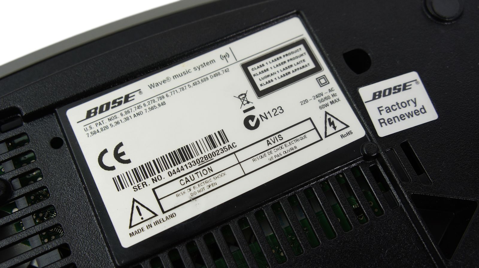Bose_Wave_Music_System_Grau_09