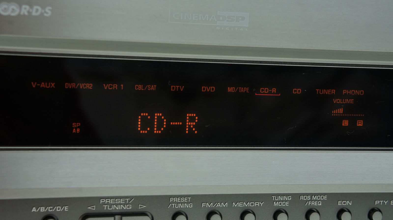 Yamaha_RX-V1400_RDS_7.1_Kanal_Heimkino_Receiver_Titan_09_result