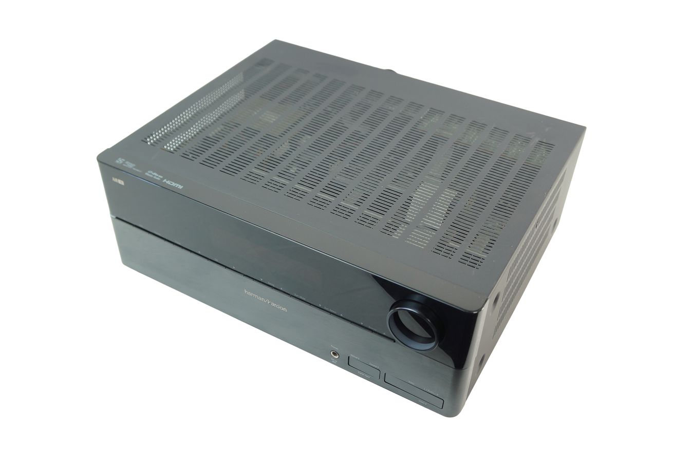 Harman_Kardon_AVR_160_160-230_7.1_AV_Receiver_08