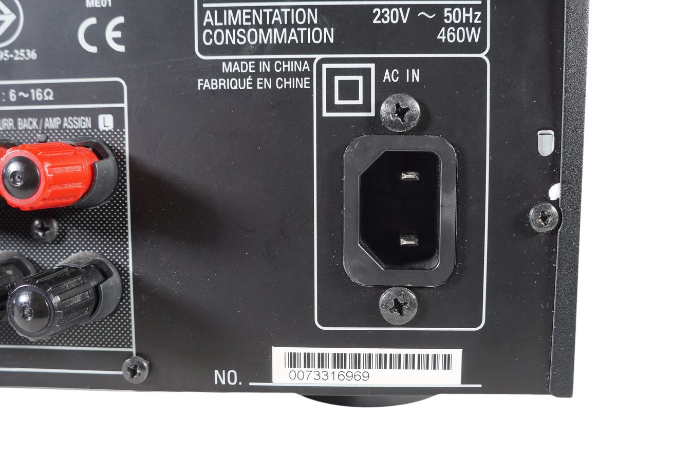 Denon_AVR-1911_HDMI_7.1_AV-Receiver_Schwarz_mit_Mikrofon_15_result