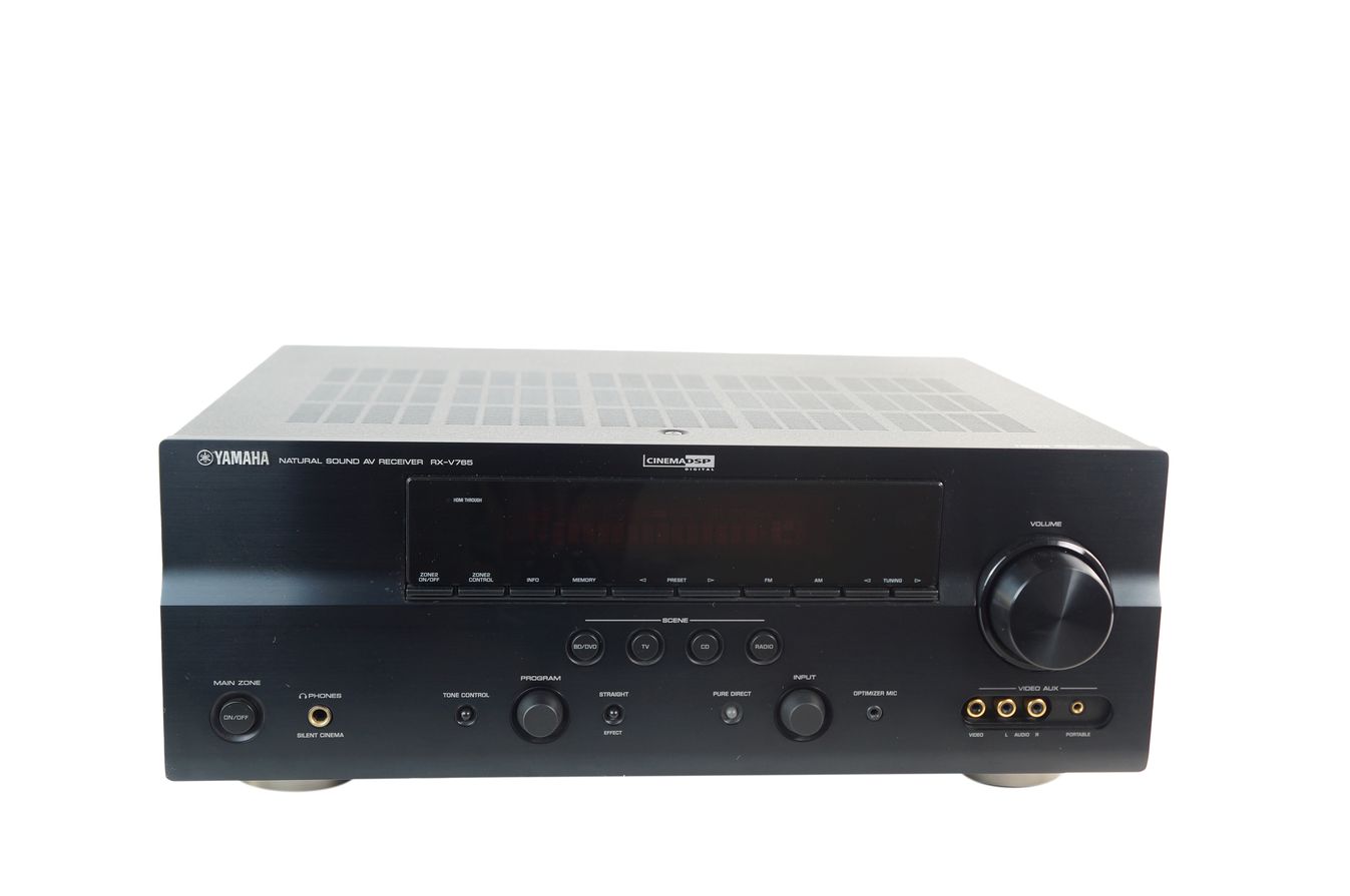 Yamaha_RX-V765_Digital_7.1_Heimkino_AV_Receiver_Schwarz_04_result