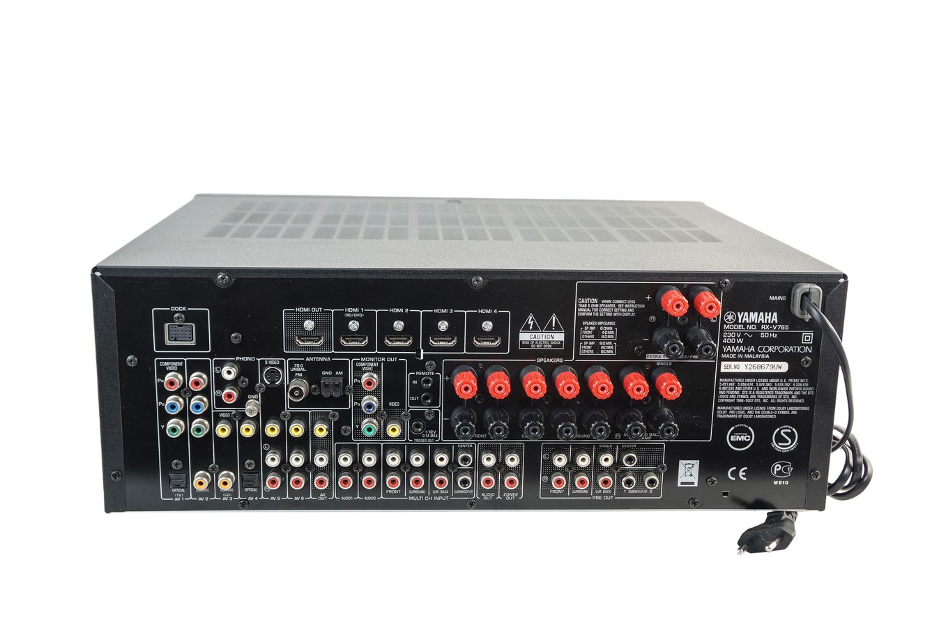 Yamaha_RX-V765_Digital_7.1_Heimkino_AV_Receiver_Schwarz_05_result