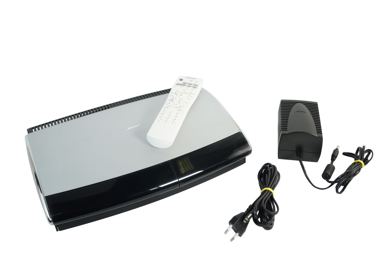 Bose_Lifestyle_18_AV_18_AV18_Media_Center_08_result