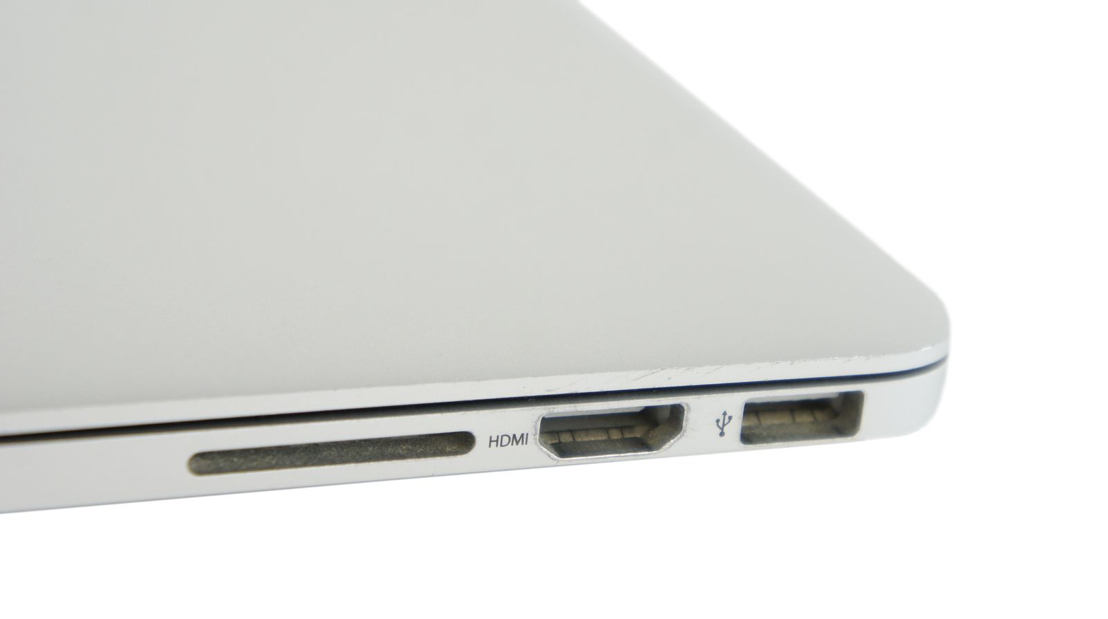 Apple_MacBook_Pro_15_Mitte_2015_Retina_22_GHz_Quad-Core_i7_16GB_250_SSD_04_result