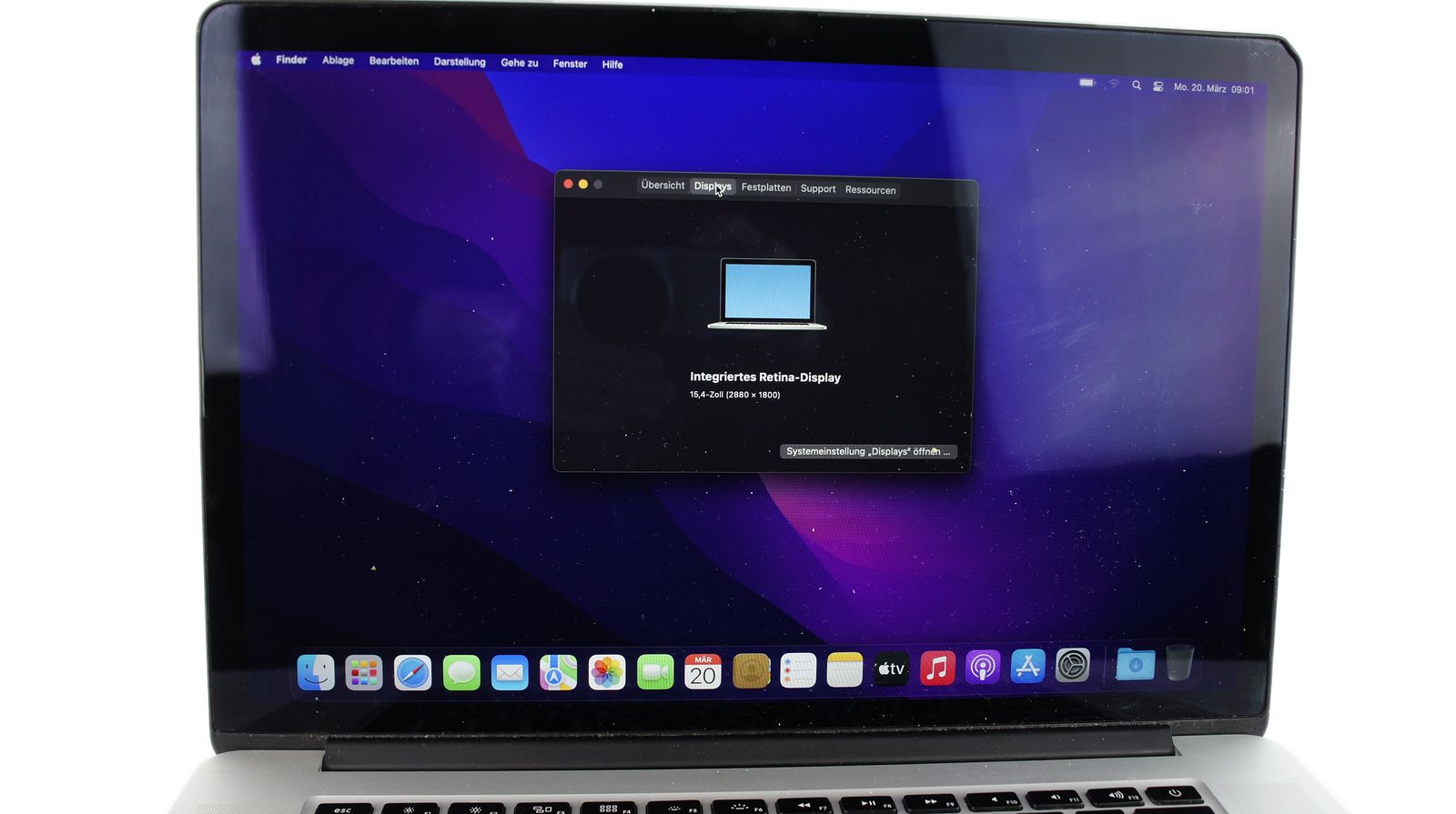 Apple_MacBook_Pro_15_Mitte_2015_Retina_22_GHz_Quad-Core_i7_16GB_250_SSD_11_result