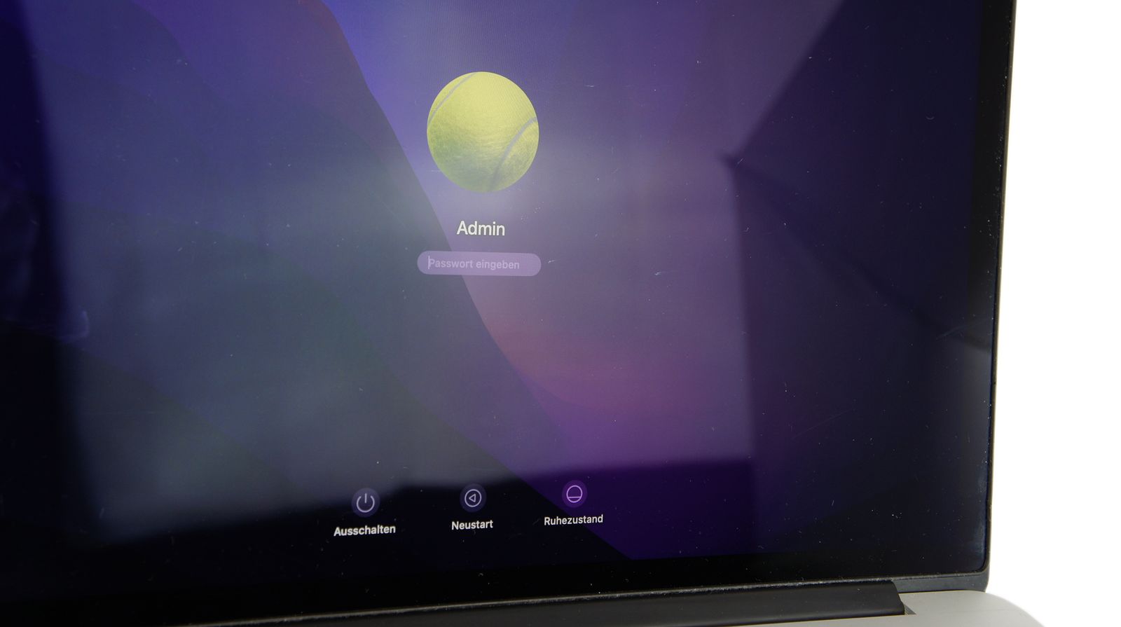 Apple_MacBook_Pro_15_Mitte_2015_Retina_22_GHz_Quad-Core_i7_16GB_250_SSD_17_result