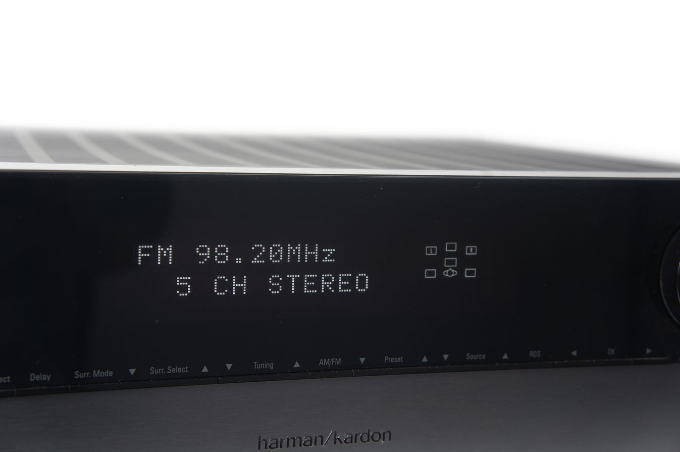 Harman_Kardon_AVR_155_Dolby_7.1_Channel_HDMI_Verstarker