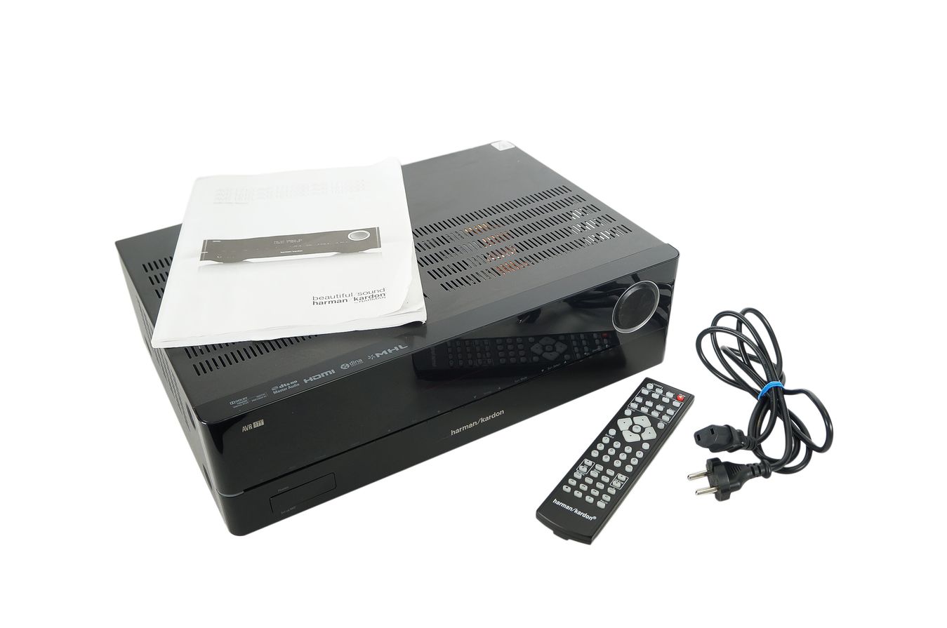 Harman_Kardon_AVR_171_7.2_A-V_Receiver_Schwarz_03