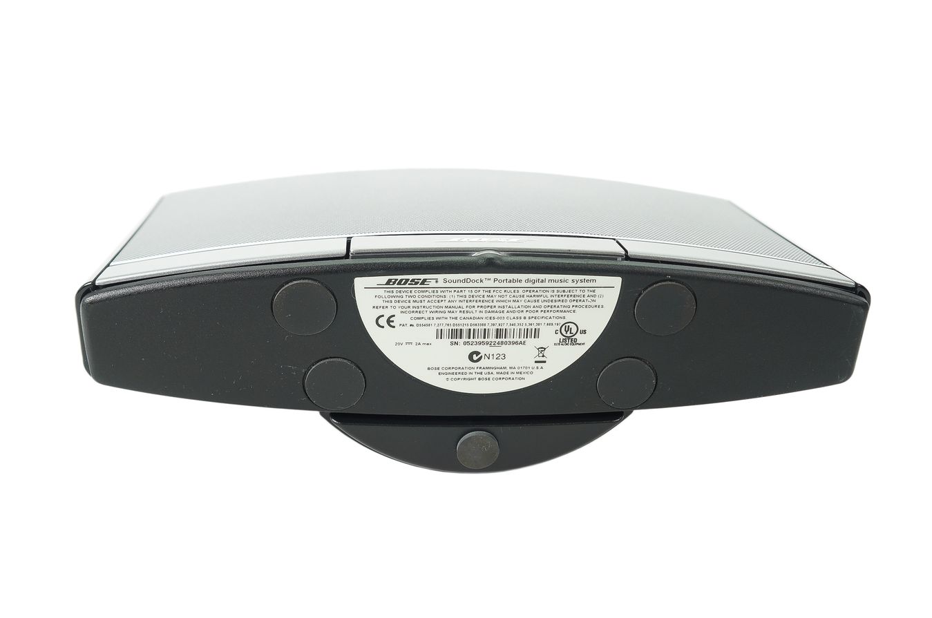 Bose_SoundDock_Portable_Digital_Music_System_09_result