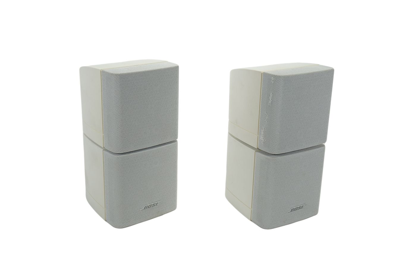 2x_Bose_Acoustimass_Lifestyle_Doppelcubes_Series_III_Lautsprecher_Boxen_Weiss