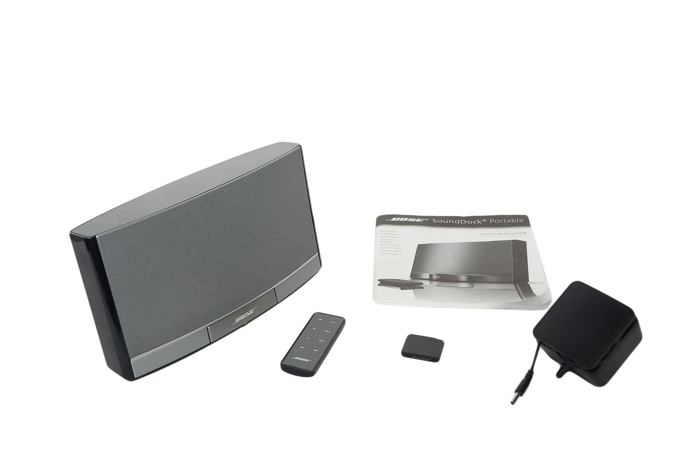 Bose_SoundDock_Portable_Digital_Music_System_inkl._Bluetooth_Adapter_09_result
