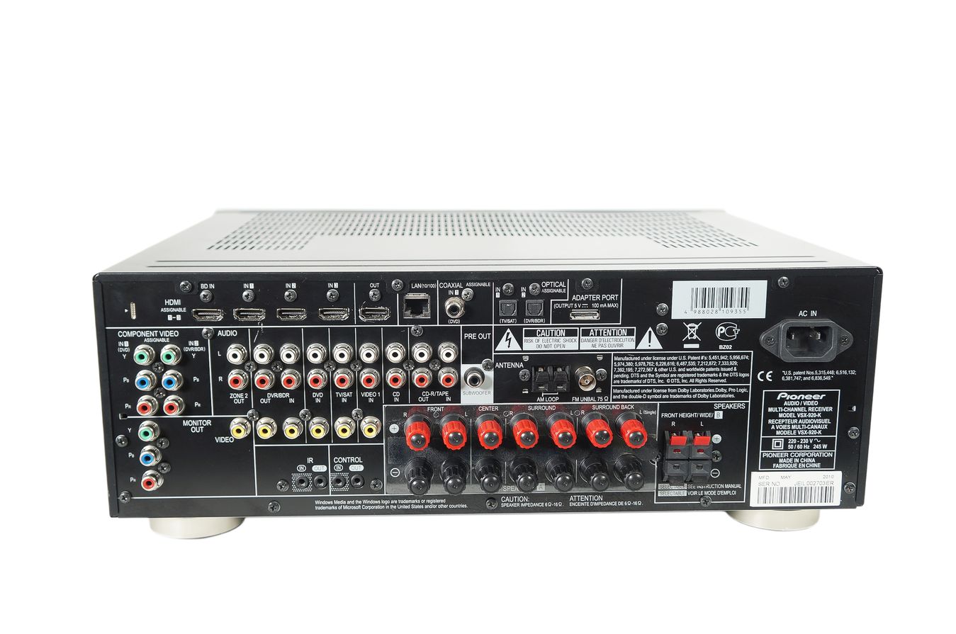 Pioneer_VSX-920-K_7.1_A-V-Receiver_Schwarz_mit_Mikrofon_06_result