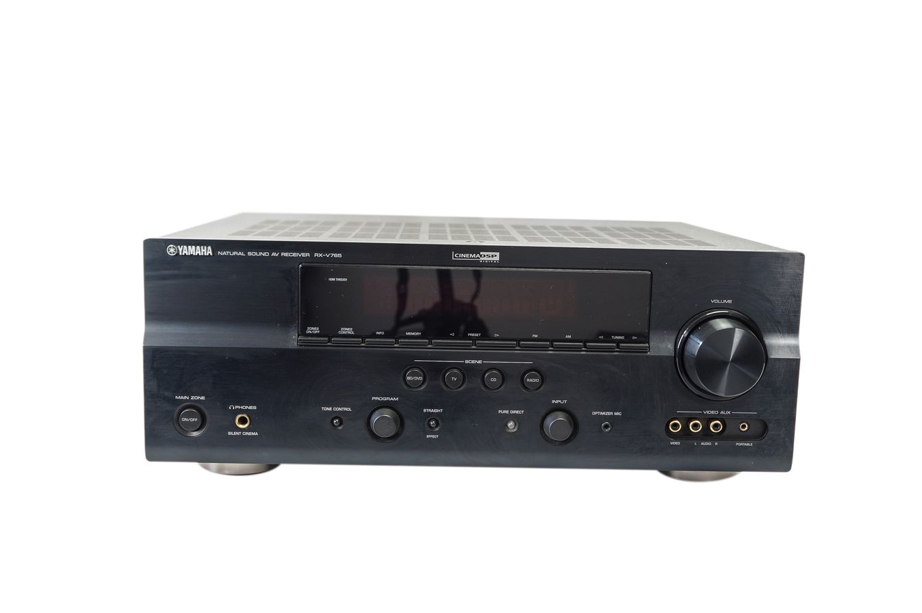 Yamaha_RX-V765_Digital_7.1_Heimkino_AV_Receiver_Schwarz_03_result