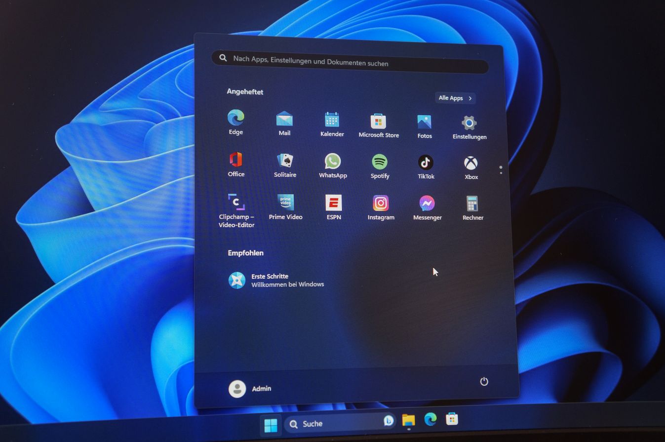 Lenovo_AiO_PC_ThinkCenter_M800Z_i5-6400_8GB_RAM_500_GB_SSD_03_result