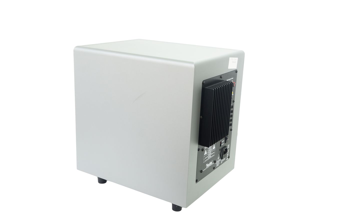 Teufel_Concept_E_Magnum_Power_Edition_Subwoofer_CEM_500_SW_Aktiv_Silber_06