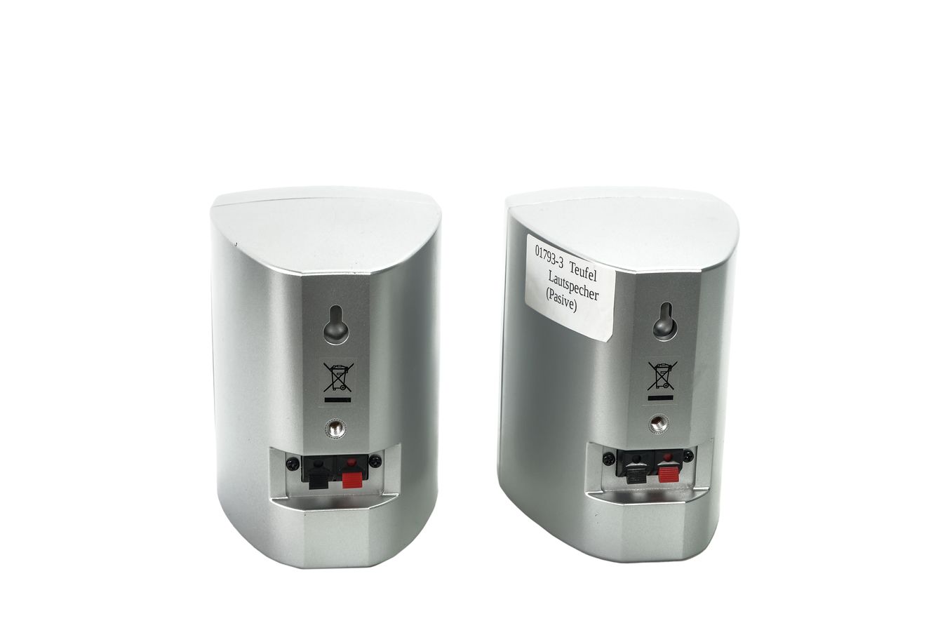 2x_Teufel_Lautsprecher_Boxen_Silber_mit_Kabeln_04