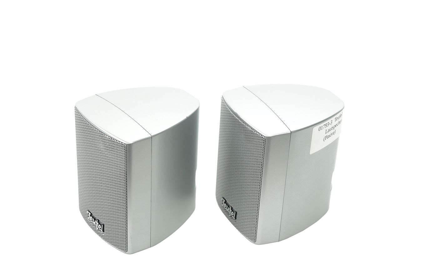 2x_Teufel_Lautsprecher_Boxen_Silber_mit_Kabeln_05
