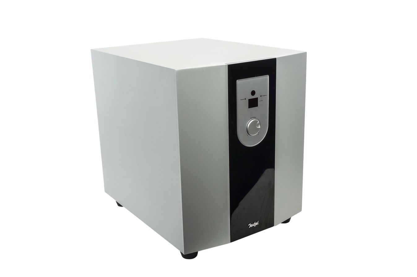 Teufel_Concept_S_Aktiver_Subwoofer_Silber_02_result