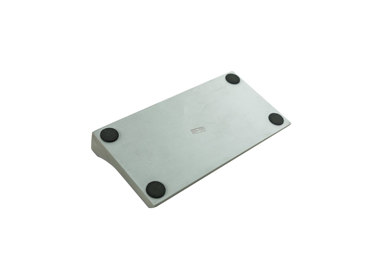 Teufel_Concept_S_Center_Lautsprecher_Silber_08_result