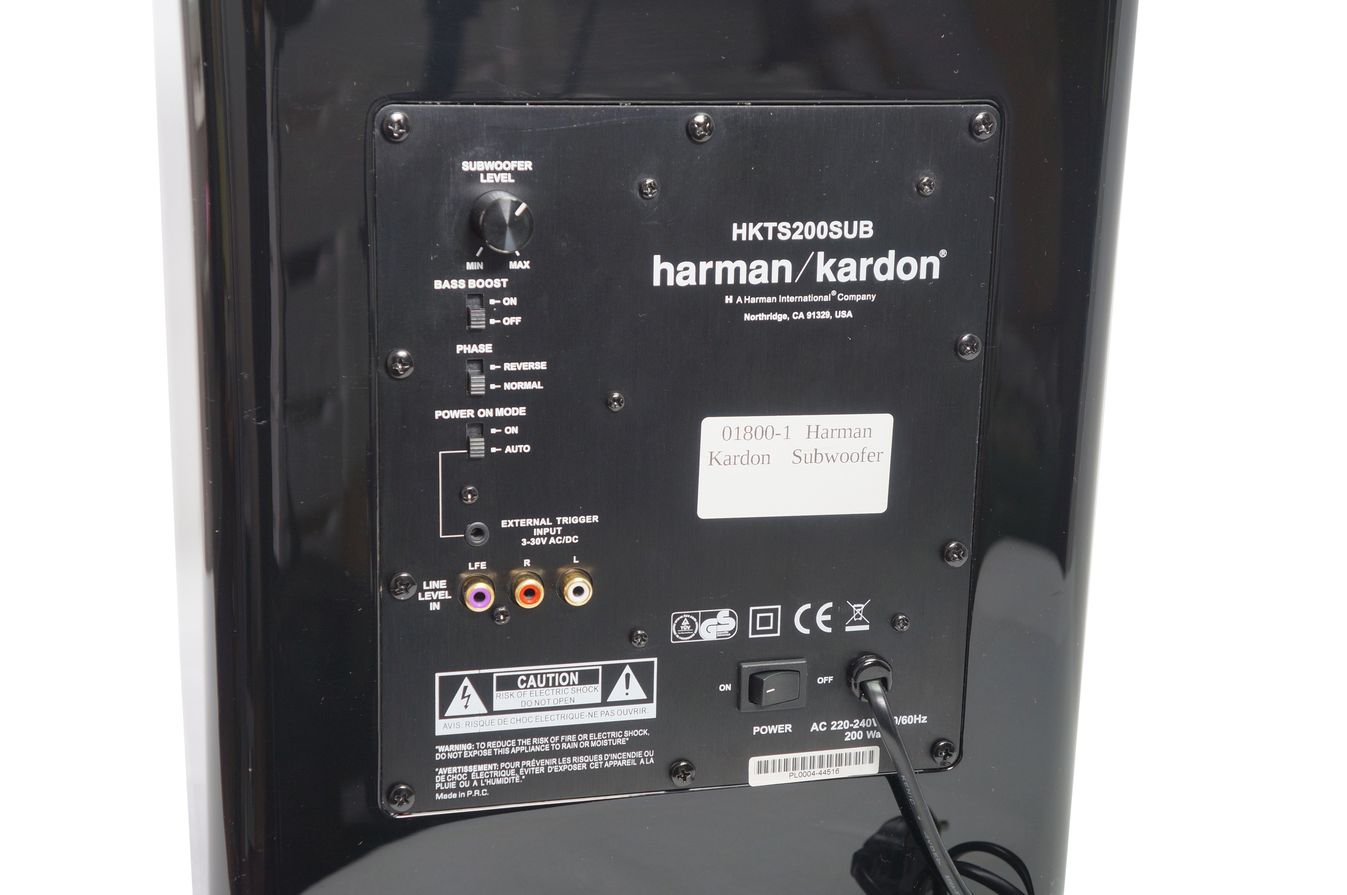 Harman_Kardon_HKTS_200_SUB_Subwoofer_Aktiv_Schwarz_06_result