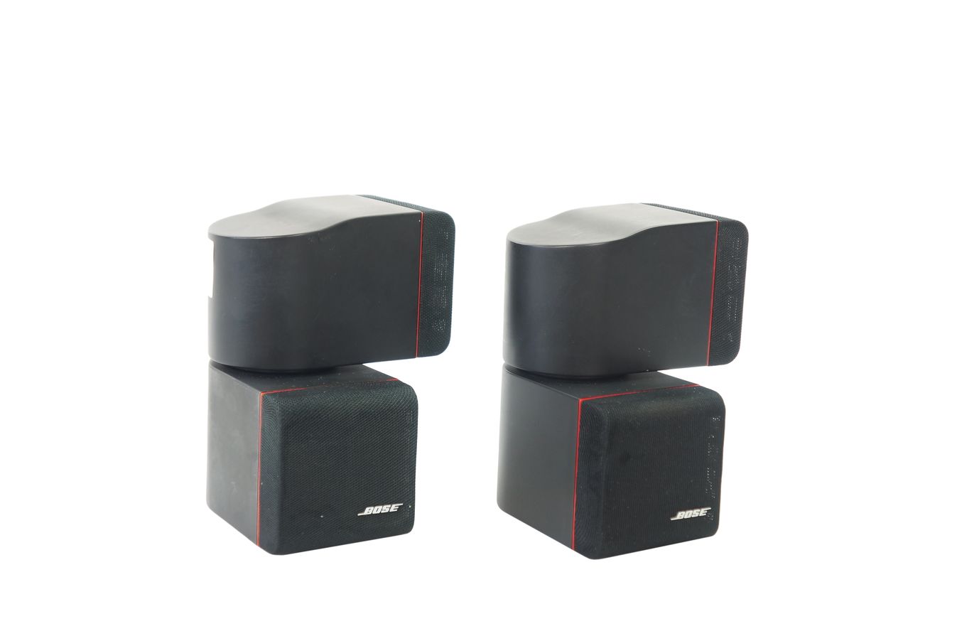 2x_Bose_Acoustimass_Doppelcubes_Series_II_Lautsprecher_Boxen_mit_roten_Ran_5xVxbLY