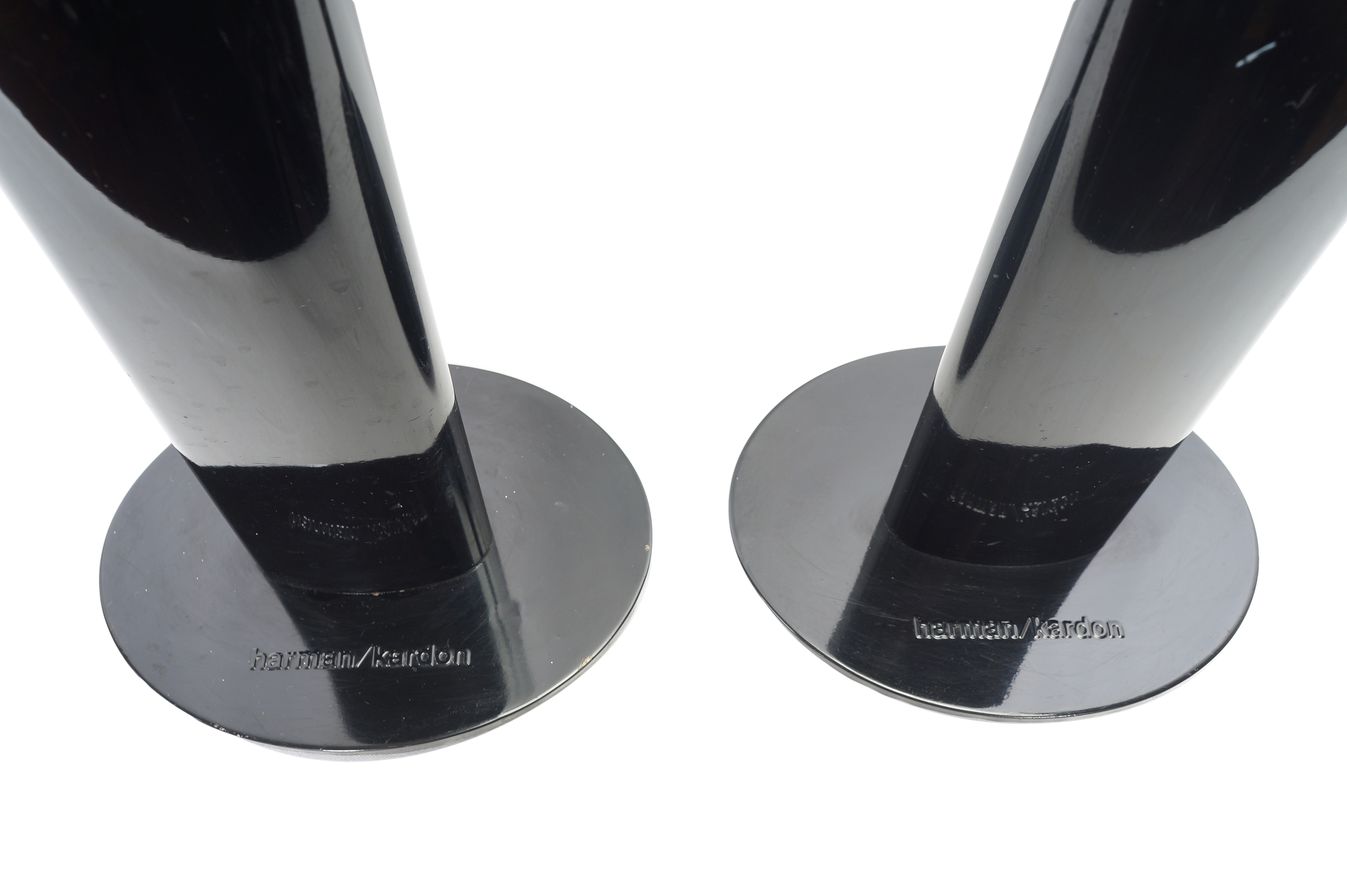 2x_Harman_Kardon_HTFS_2_Lautsprecherstander_Stative_Schwarz_02_result