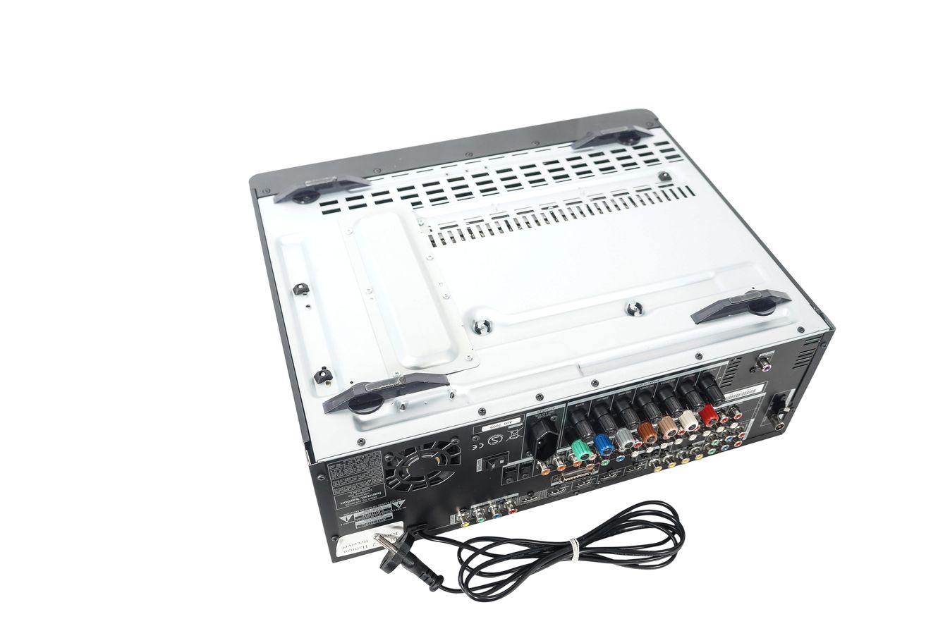 Harman_Kardon_AVR_360_7.1_AV_Receiver_Schwarz_mit_Mikrofon_10_result
