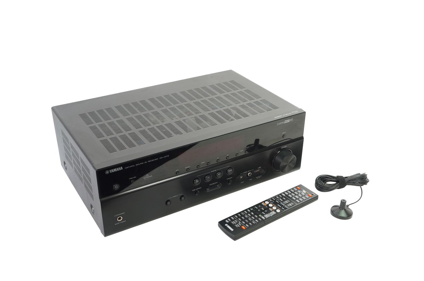 Yamaha_RX-V473_5.1_AV-Receiver_Schwarz_mit_Mikrofon_03_result