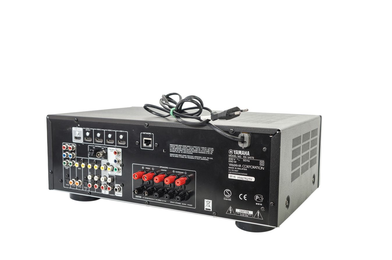 Yamaha_RX-V473_5.1_AV-Receiver_Schwarz_mit_Mikrofon_06_result