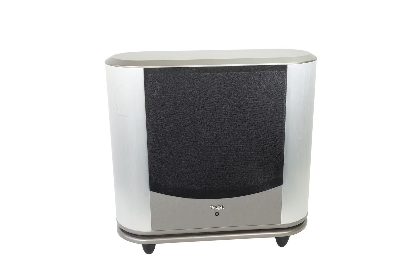 Teufel_Concept_P_Sub_Subwoofer_Aktiv_Silber_09_result