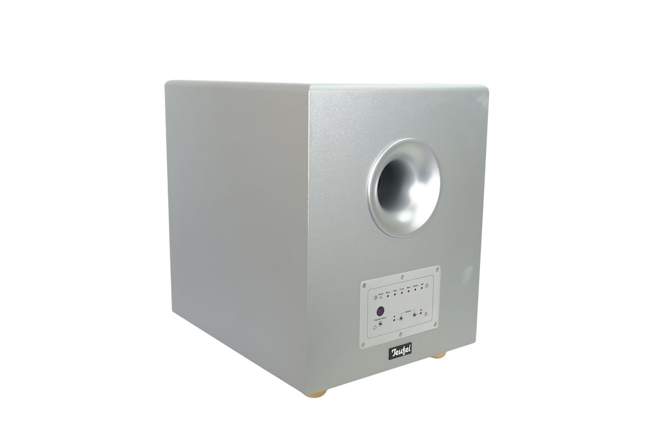 Teufel_Concept_E_Magnum_Power_Edition_6_Channel_Subwoofer_CEM_500_SW_Aktiv_1UqHUFu