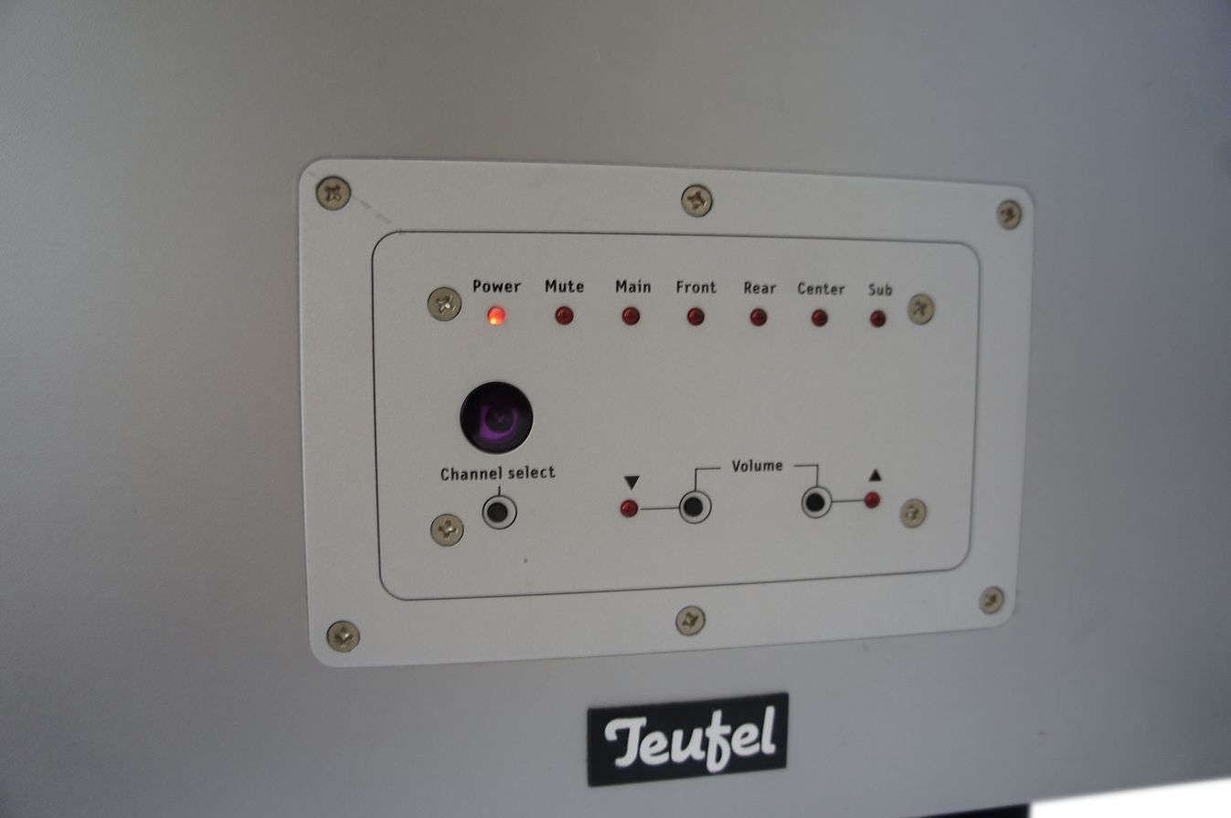 Teufel_Concept_E_Magnum_Power_Edition_6_Channel_Subwoofer_CEM_500_SW_Aktiv_PPX0mHi