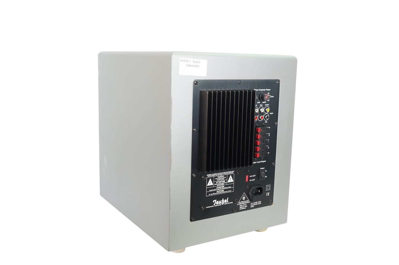 Teufel_Concept_E_Magnum_Power_Edition_6_Channel_Subwoofer_CEM_500_SW_Aktiv_dGqrdSK