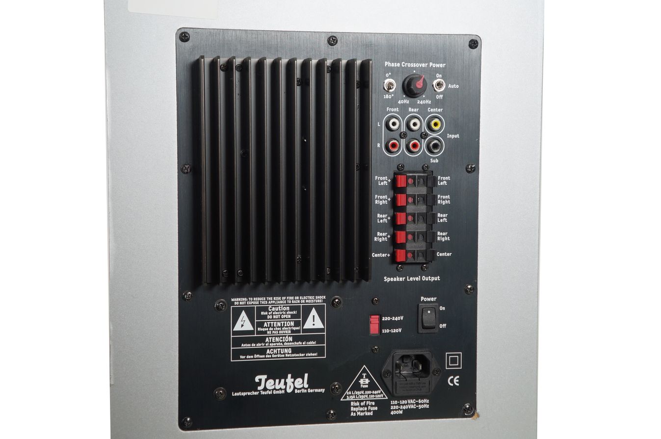 Teufel_Concept_E_Magnum_Power_Edition_6_Channel_Subwoofer_CEM_500_SW_Aktiv_niJin9t