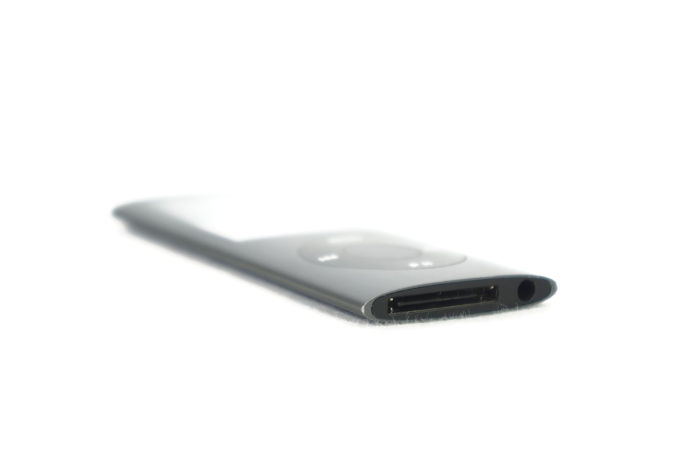 Apple_iPod_Nano_4._Generation_8GB_4._Gen_Grau_A1285_02_result