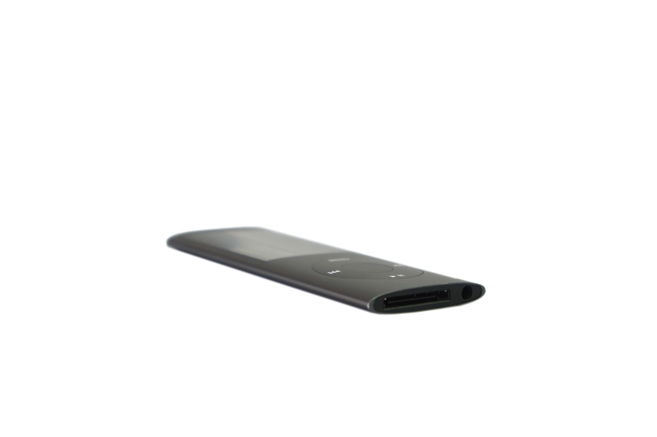 Apple_iPod_Nano_4._Generation_8GB_4._Gen_Grau_A1285_05_result