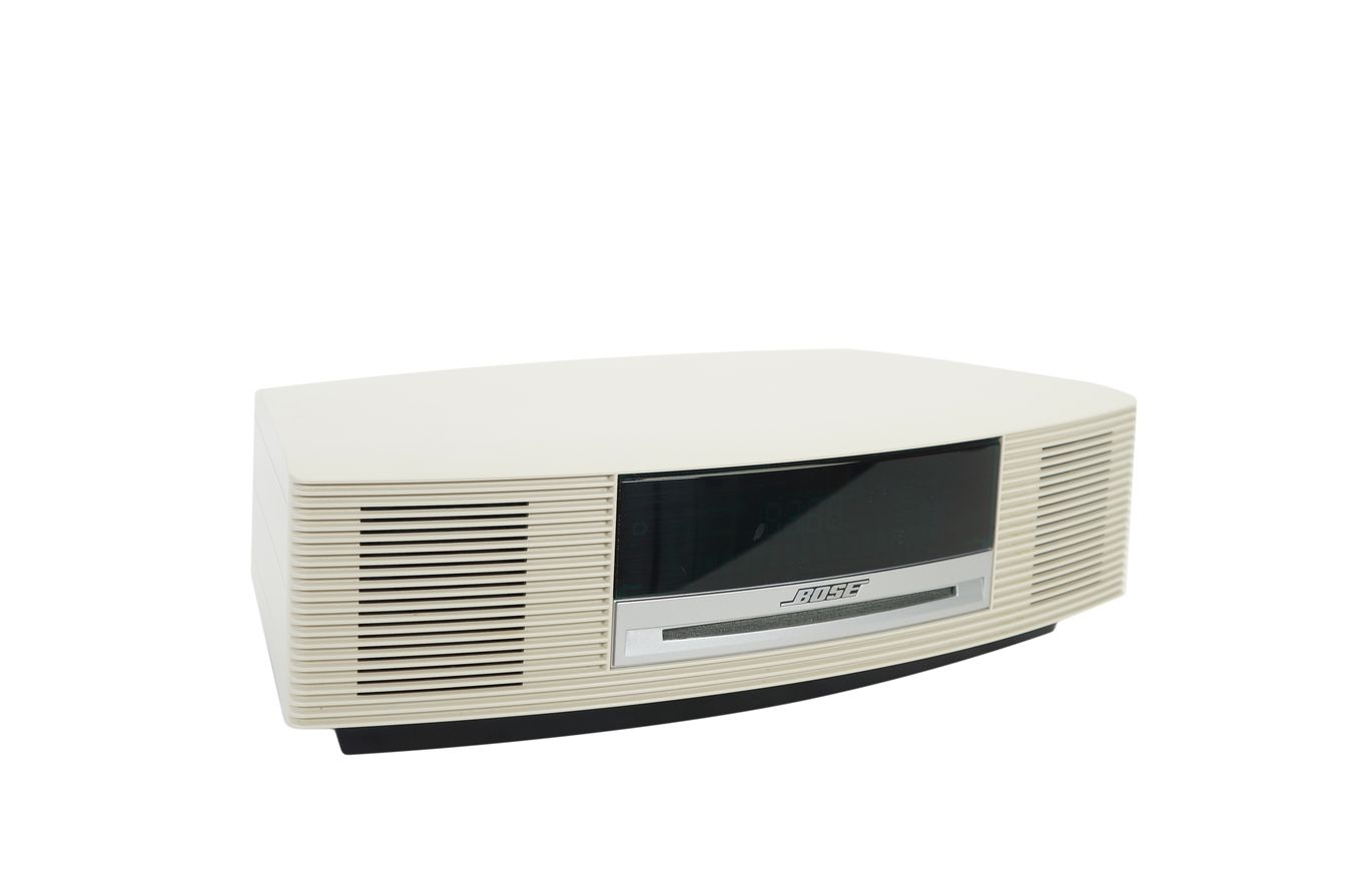 Bose_Wave_Music_System_Weiss_04_result