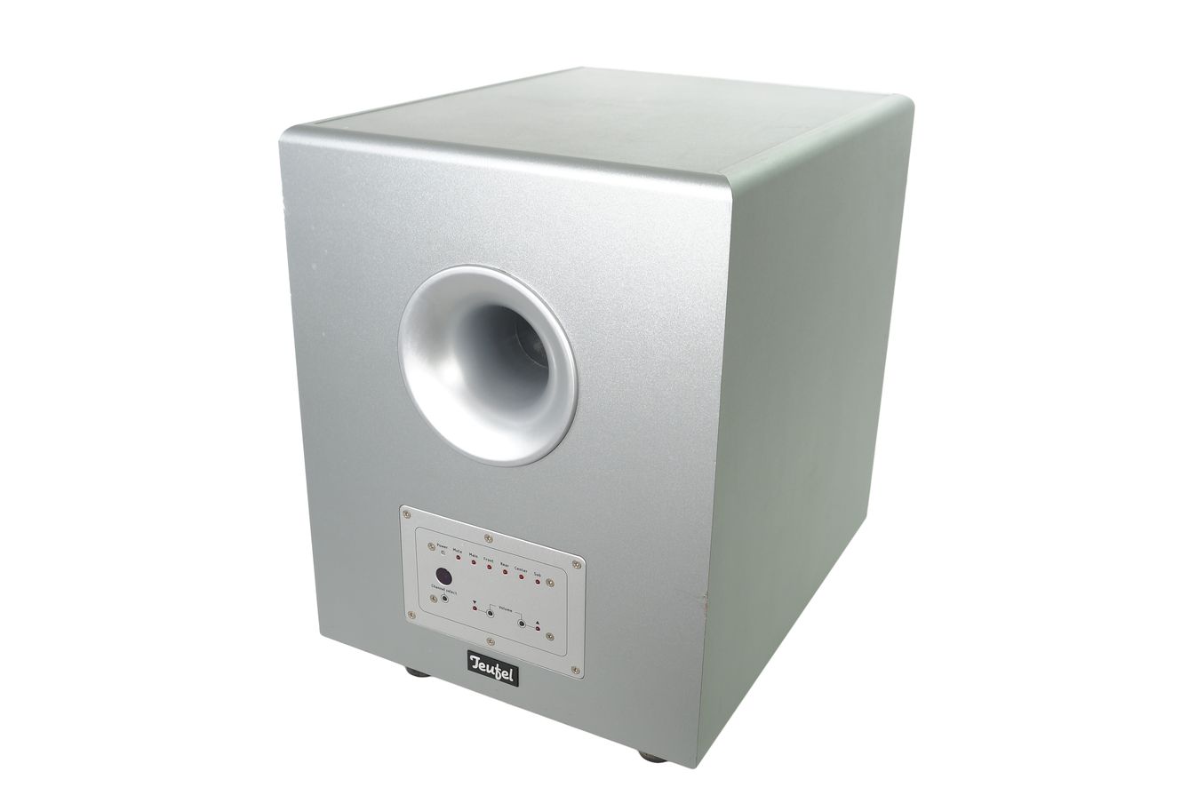 Teufel_Concept_E_Magnum_Power_Edition_Subwoofer_CEM_500_SW_Aktiv_Silber_07_result